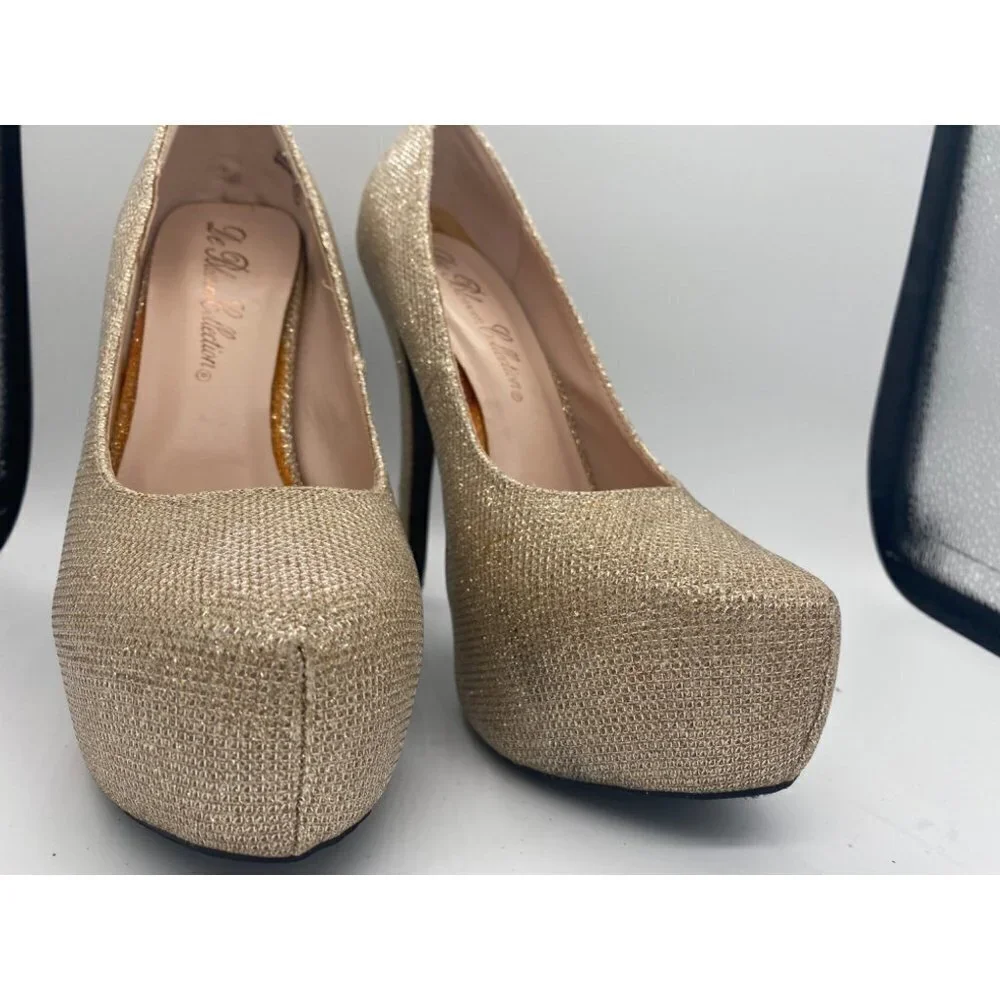 De Blossom Collection Gold Crystal Platform Heel Pumps, size 7